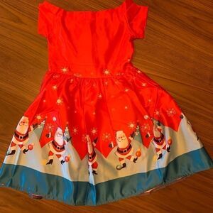 Little girls retro Christmas dress.
